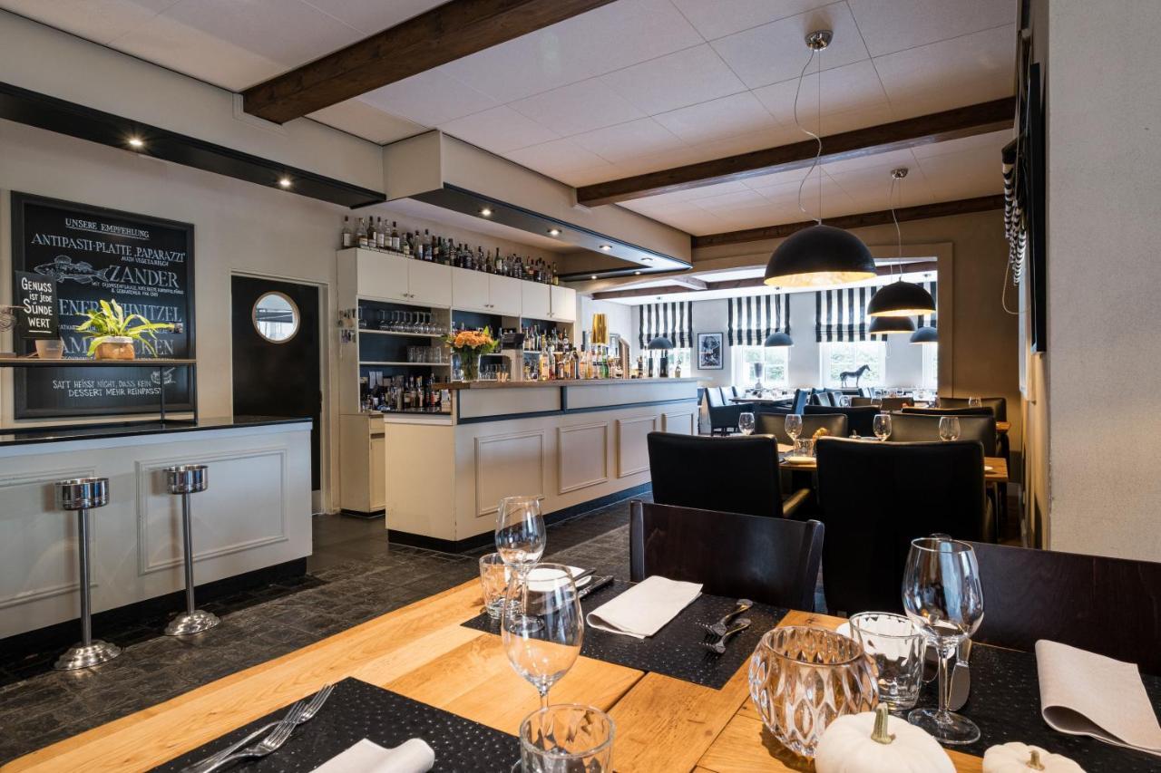 Eichhorns Hotel Niebull Bagian luar foto