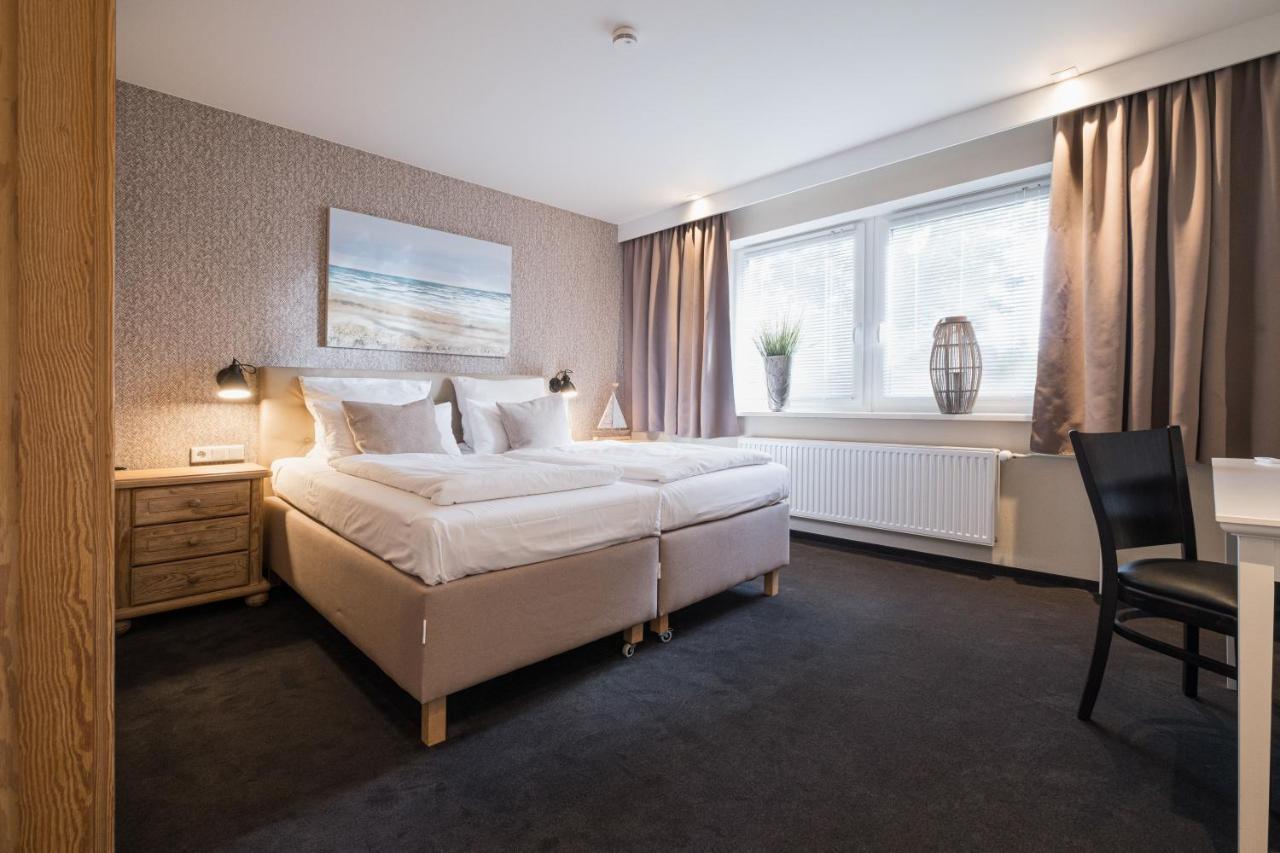 Eichhorns Hotel Niebull Bagian luar foto